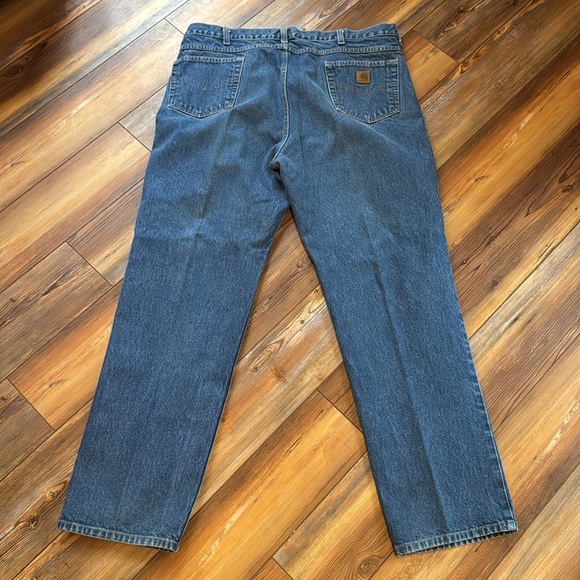 Carhartt 42W x 34L traditional fit jeans - Picture 3 of 4